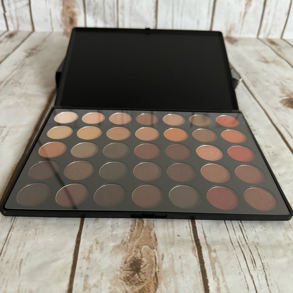 New Morphe 350 Nature Glow Eyeshadow Palette New in Box - Picture 5 of 9